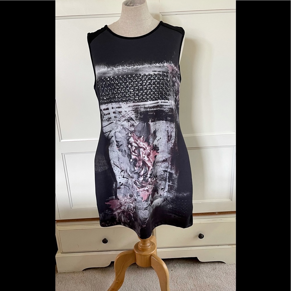 YEST Dress